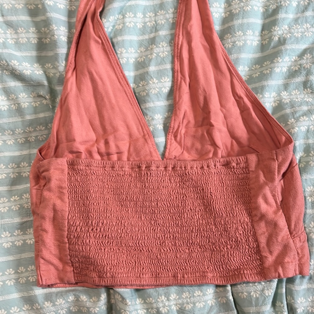 Halter top - Picture 3 of 3